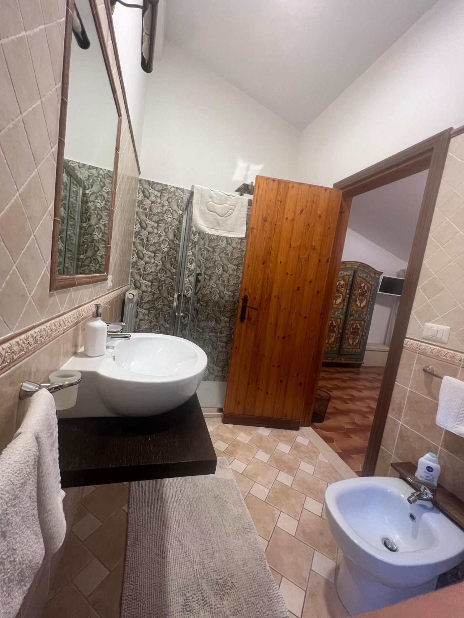 B&B Villa Reginella アジェーロラ エクステリア 写真